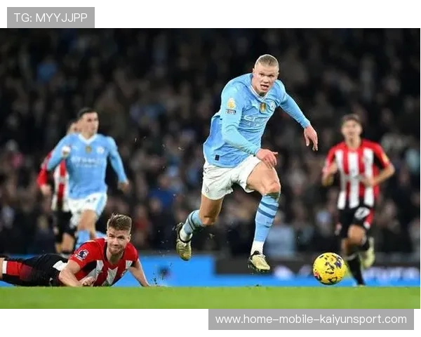 福登携手哈兰德闪耀全场曼城鏖战多特蒙德共筑进攻盛宴 福登携手哈兰德闪耀全场曼城鏖战多特蒙德共筑进攻盛宴
