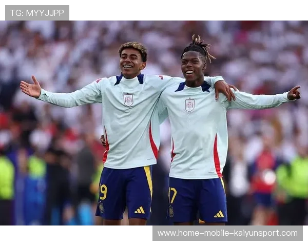 巴萨再次被内部分歧困扰,拉波尔塔压力倍增 巴萨再次被内部分歧困扰,拉波尔塔压力倍增